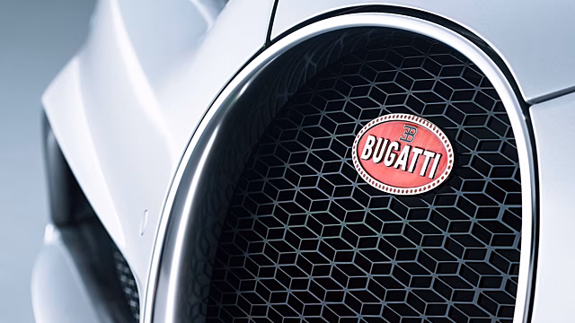 Bugatti всё-таки выпустит Chiron в кузове родстер