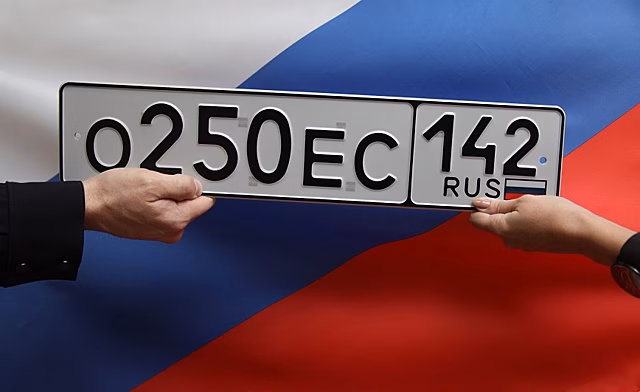 ГИБДД предостерегла кузбассовцев от использования найденных во время потопа автомобильных номеров