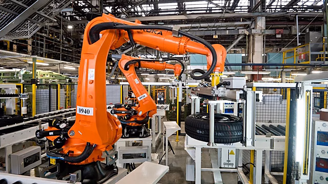 АвтоВАЗ освоил новую технологию автоматического монтажа колёс