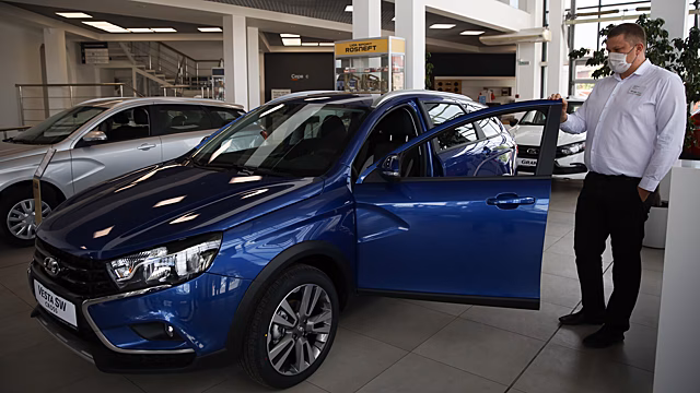 АвтоВАЗ подвел итоги онлайн-продаж за три года