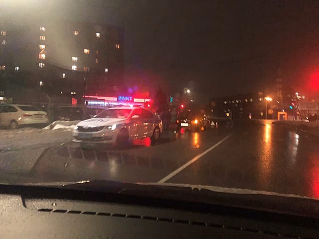 В Курске под колеса автомобиля попала женщина