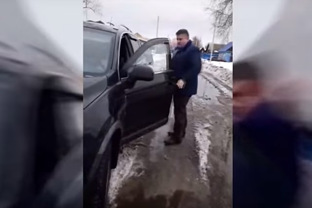 В Брянской области глава управляющей компании извинился перед женщиной, которой нахамил