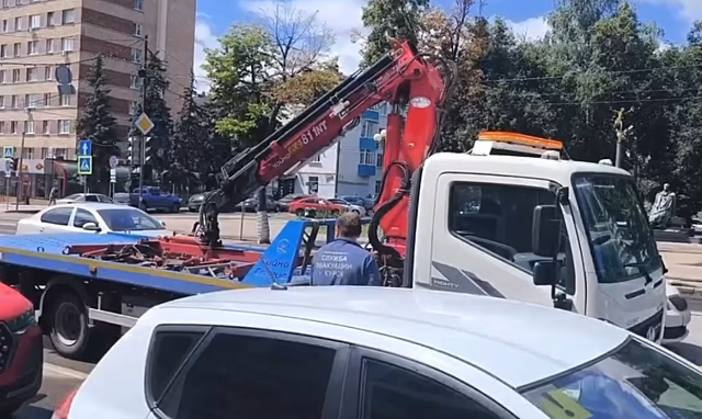 В Курске с начала года оштрафовали более 600 водителей за неправильную парковку