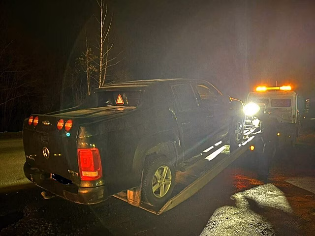В Кирове двое злостных неплательщиков автоштрафов попались в «Паутину»
