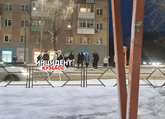 Автомобиль сбил ребенка в Кемерове