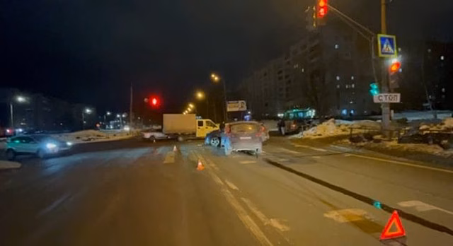 Два человека пострадали в массовом ДТП в Кстове