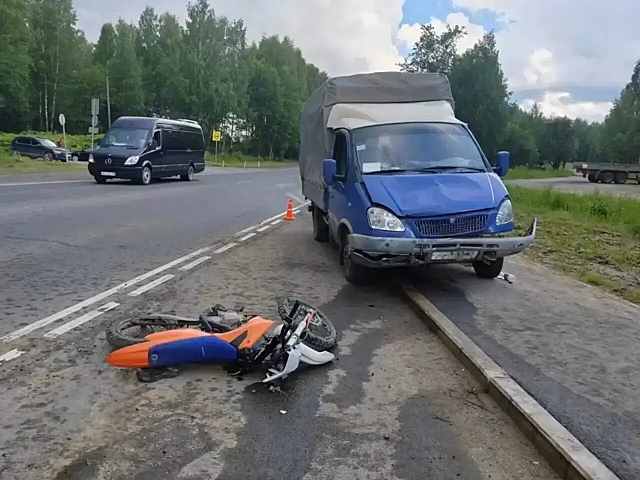 Подростки на питбайке врезались в «Газель» под Пермью