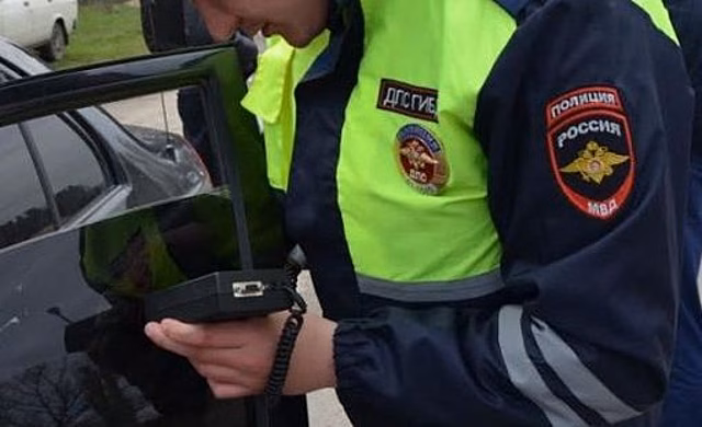 Орловские полицейские напомнили об аресте за тонировку