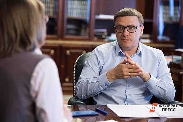 ​«Этому не уделялось внимание». Текслер пообещал решить проблемы общественного транспорта за три года