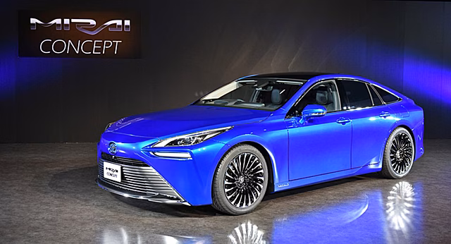 Toyota представила новую генерацию автомобиля Mirai