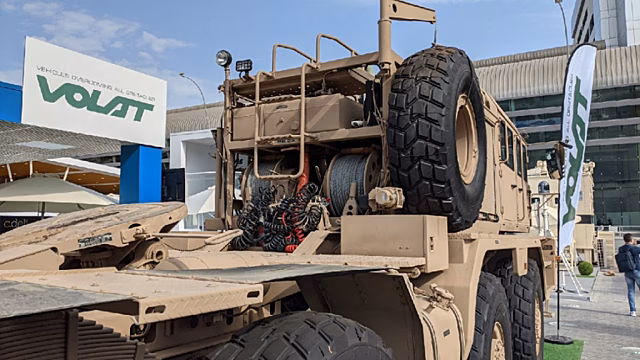 Белорусский Volat представил бронеавтомобиль МЗКТ-490101 на выставке IDEX-2021