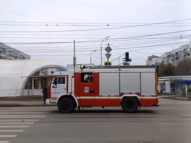 В Волжском районе из пруда спасли 65-летнего мужчину