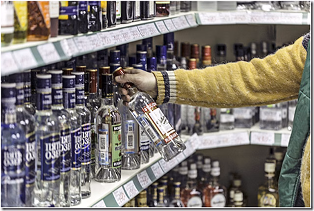 В Калининграде продажа алкоголя в ночное время повлекла наложение штрафов на сумму 340 тысяч рублей