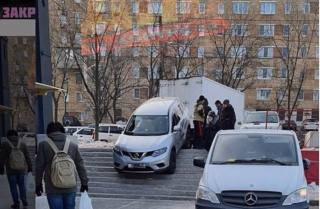 «Заколдованное место»: во Владивостоке появилась новая зона транспортного коллапса