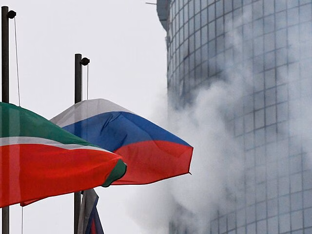 Минниханов: из 8 дронов, атаковавших Казань, 3 были нацелены на объекты ОПК