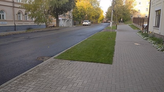 Кировских водителей просят не оставлять транспорт в зоне проведения дорожного ремонта