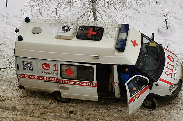 Пять человек погибли в ДТП с внедорожником в Кузбассе