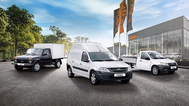 «АвтоВАЗ» представил фургон LADA Largus с высокой крышей