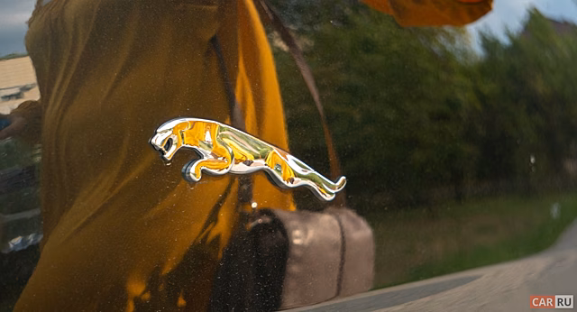 На продажу выставили редчайший гоночный Jaguar из 90-х стоимостью 152 млн рублей