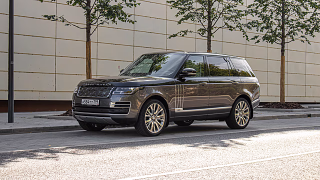 Тест-драйв: Range Rover SVAutobiography L