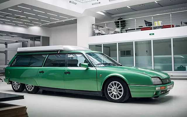 Уникальный шестиколесный Citroen CX Six-Wheeler Loadrunner покажут на выставке