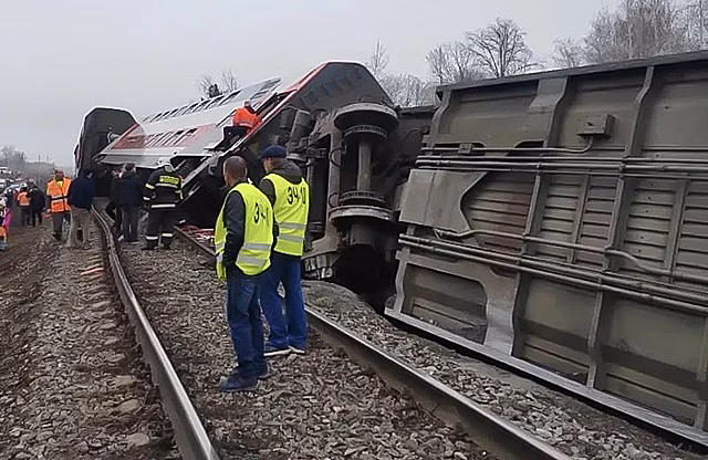 В Ульяновской области с рельсов сошли вагоны поезда Москва — Челябинск