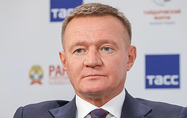 Граничащий с Украиной поселок Теткино в Курской области подвергся обстрелу