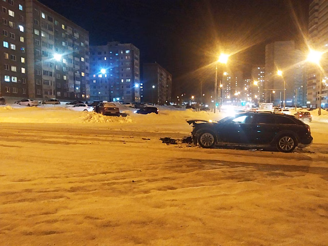   Два человека получили травмы в аварии на улице 40 лет Победы в Ижевске  