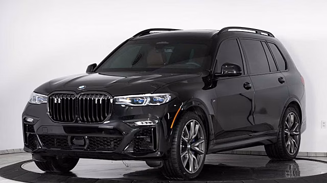 Бронированную версию BMW X7 представили в Канаде