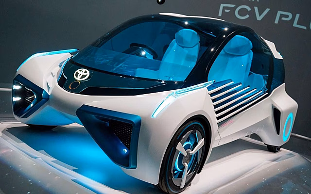 Электромобиль, который может заглохнуть: Toyota изобрела виртуальную «механику»