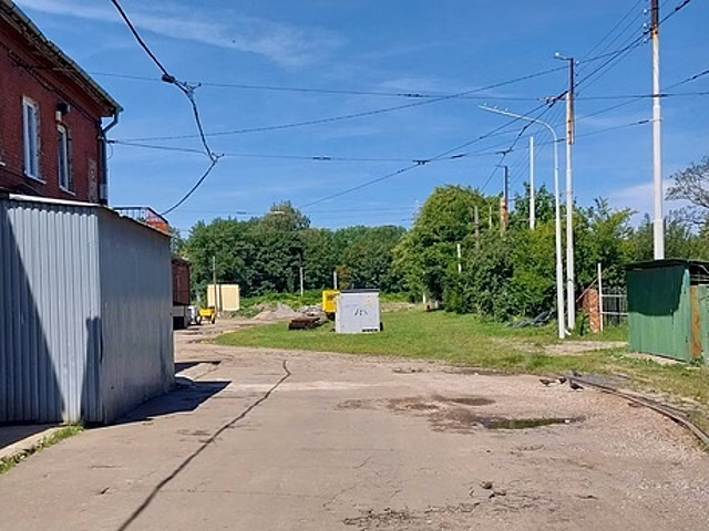 Так и не вышли на линию: в Калининграде распилили на части подаренные Москвой ЛиАЗы