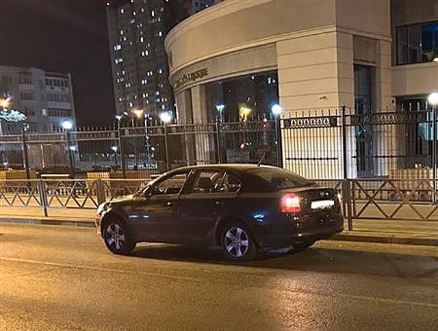 В Самаре иномарка сбила женщину, переходившую дорогу в неположенном месте