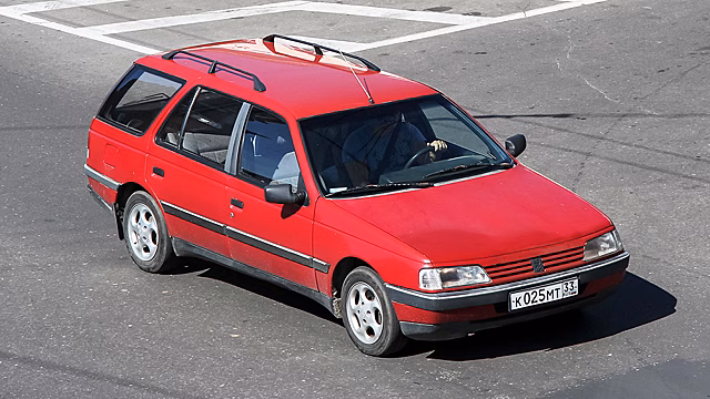 Выпуск седанов Peugeot 405 завершился