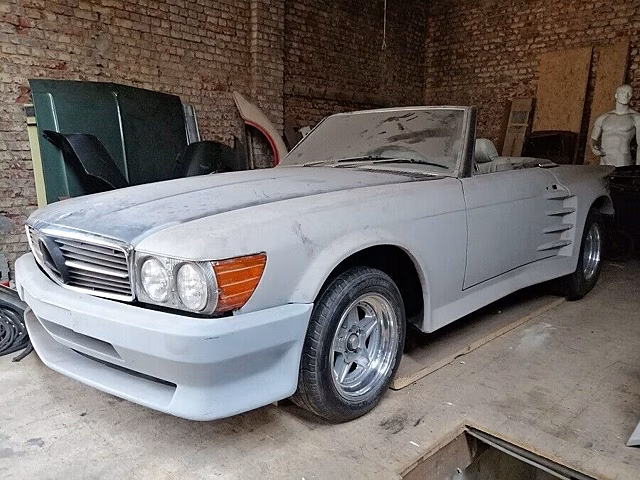 В Бельгии продают один из 50 родстеров Mercedes-Benz SL с тюнингом от Koenig