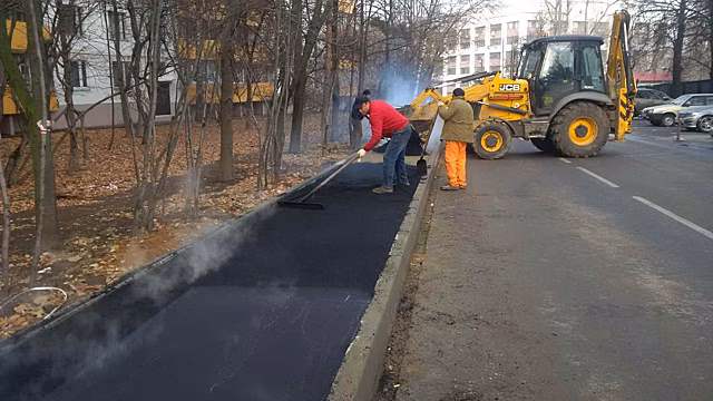 В Подмосковье за лето проложат 320 километров тротуаров
