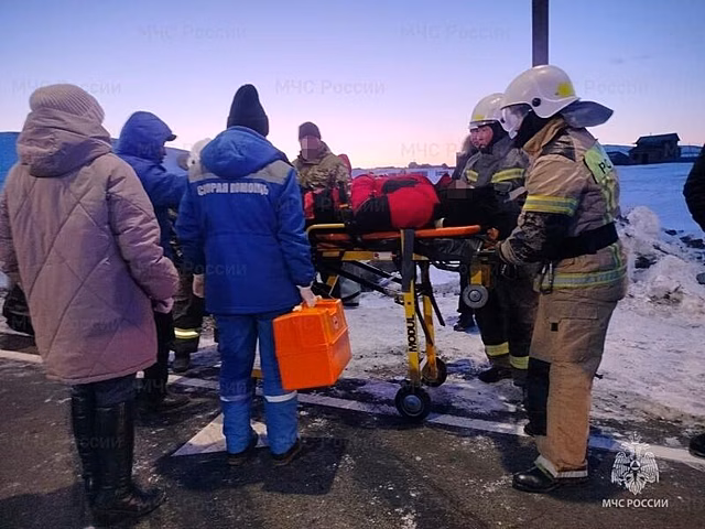 Спасатели деблокировали водителя с переломом бедра