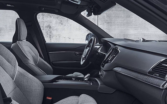 В России замечен новый флагманский Volvo XC90