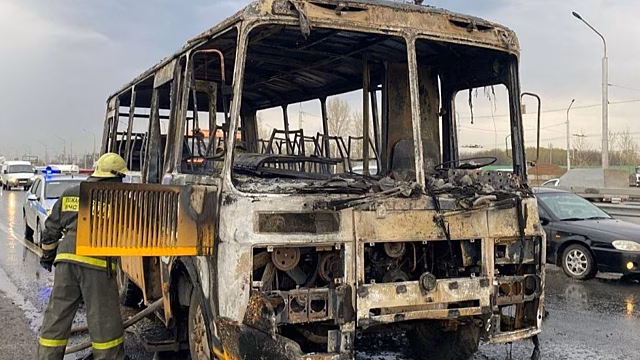 В Уфе загорелся школьный автобус, прокуратура начала проверку