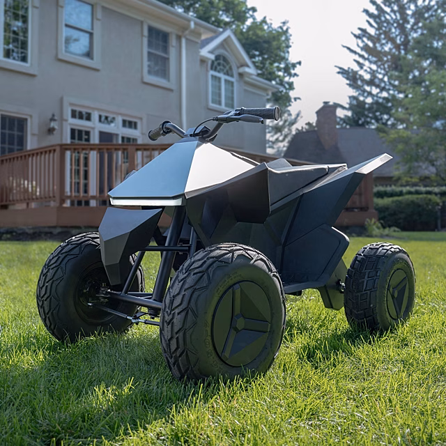 В Китае начали продавать запрещенный в США Tesla Cyberquad