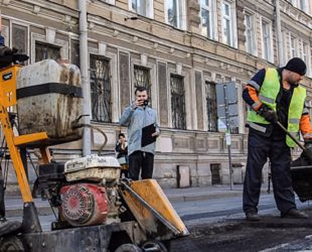 В Санкт-Петербурге завершен сезон ремонта дорог