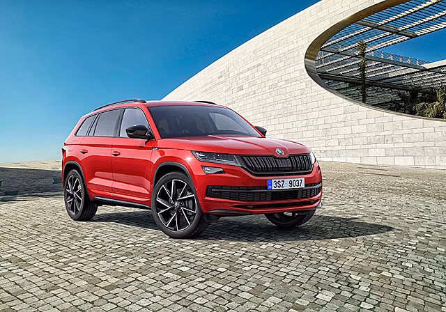 Большому кроссоверу Skoda добавили спортивности в России