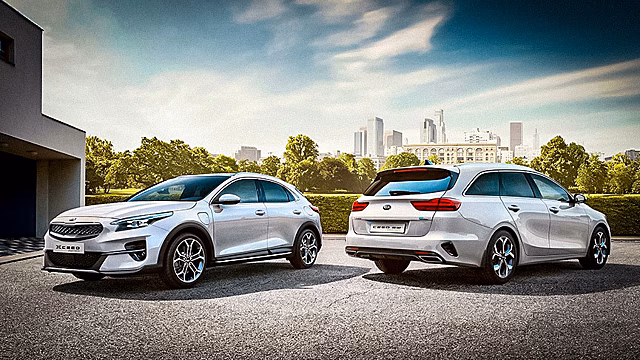 Kia представила гибридные Ceed и XCeed