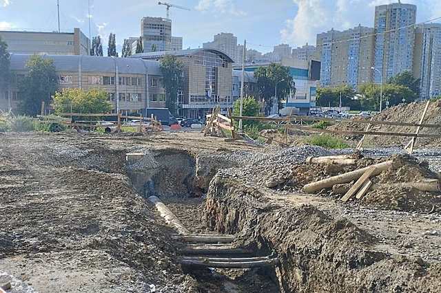 Екатеринбуржец пожаловался на строительство развязки у "Калины", помешавшее проезду скорой помощи