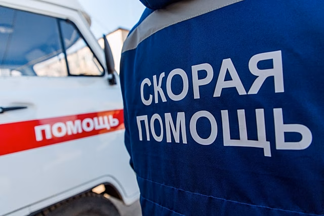 Грузовик наехал на своего водителя в Камышинском районе