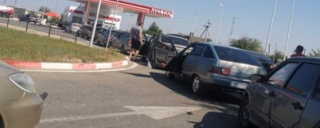 Чиновники объяснили причины дефицита бензина в Волгограде