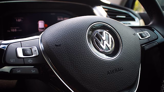 Названы причины возможного закрытия заводов Volkswagen