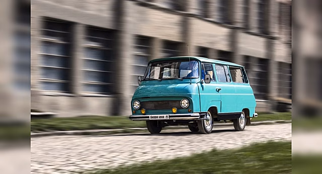 Skoda представила рендер современной модификации минивэна 1203