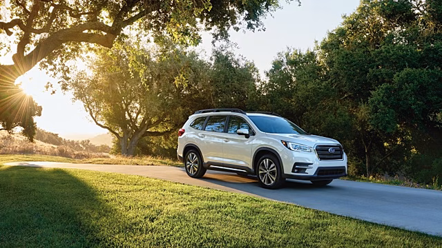 Subaru озвучила цены и комплектации кроссовера Ascent