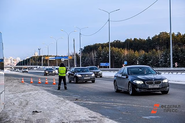 В Тюмени ГИБДД предупредила водителей о плохой видимости на трассах