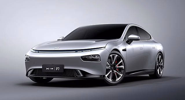 Китайскому конкуренту Tesla дали денег